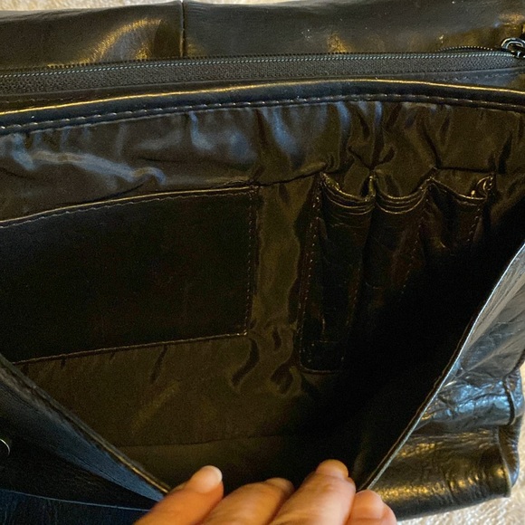 Hobo International Leather Black Satchel/Crossbody Purse - Picture 6 of 12